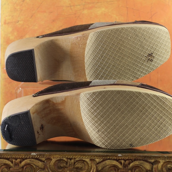 Vintage Suede and Wood Clogs - Picture 11 of 16